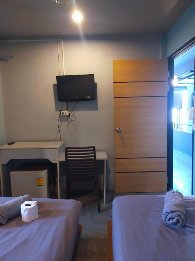 9 Hostel Τσιάνγκ Μάι Εξωτερικό φωτογραφία